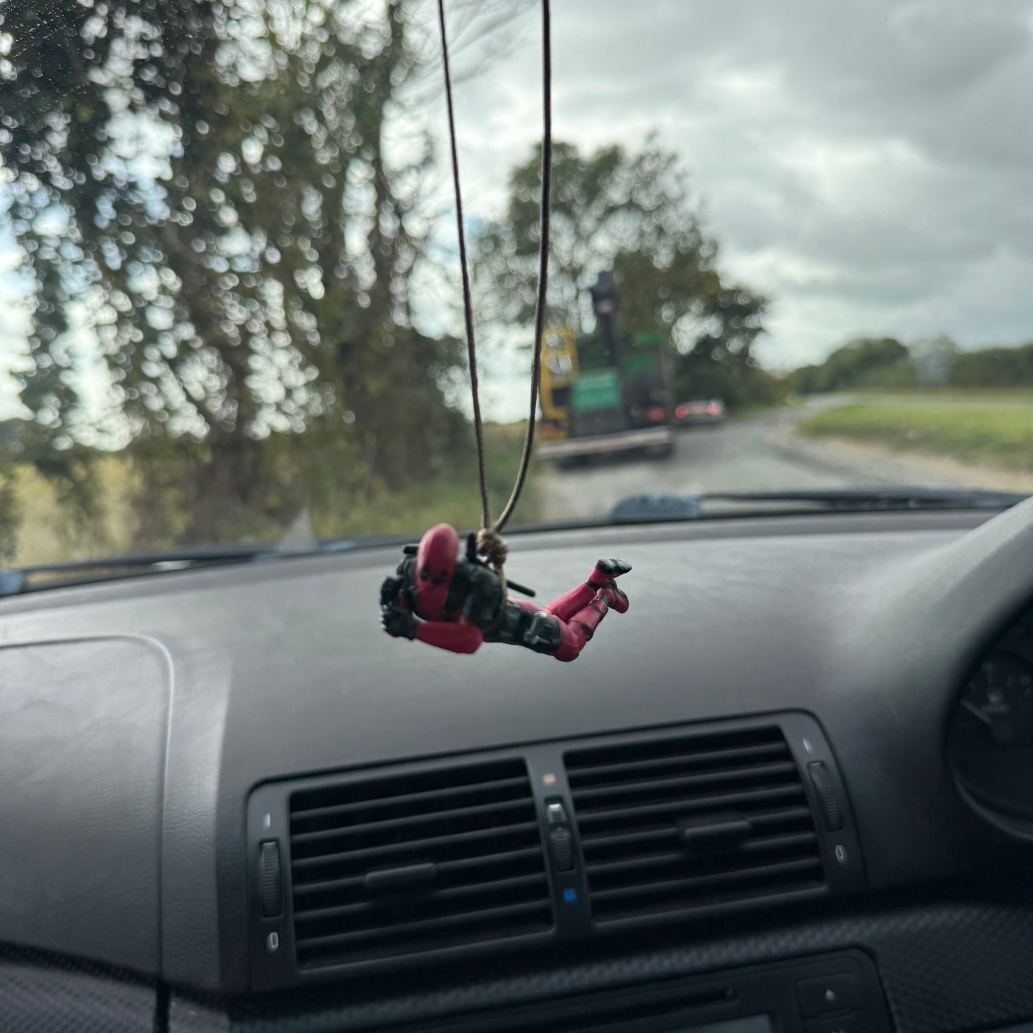 Swinging Deadpool