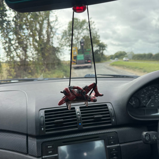 Swinging Deadpool