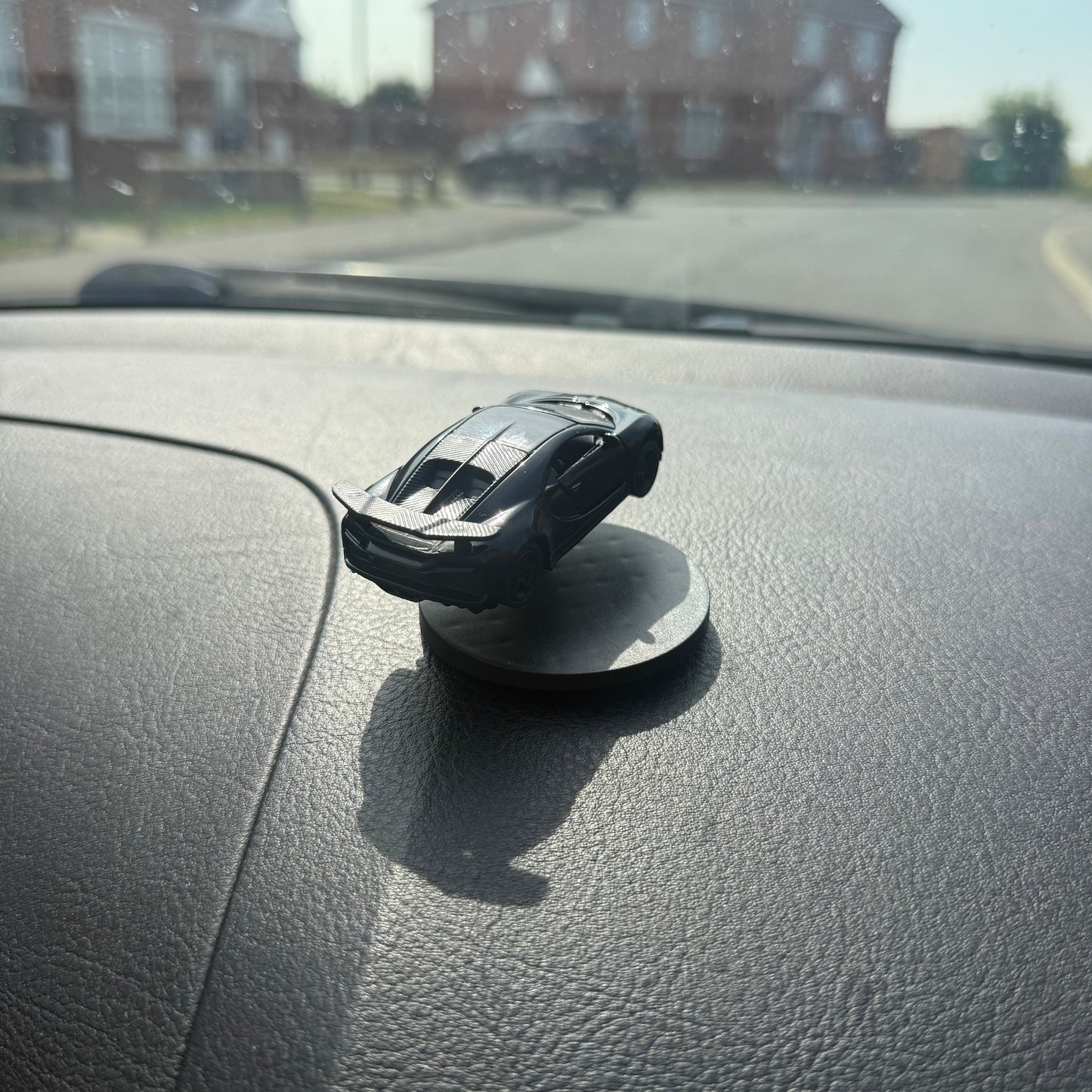 Dashboard drifter (Bugatti)