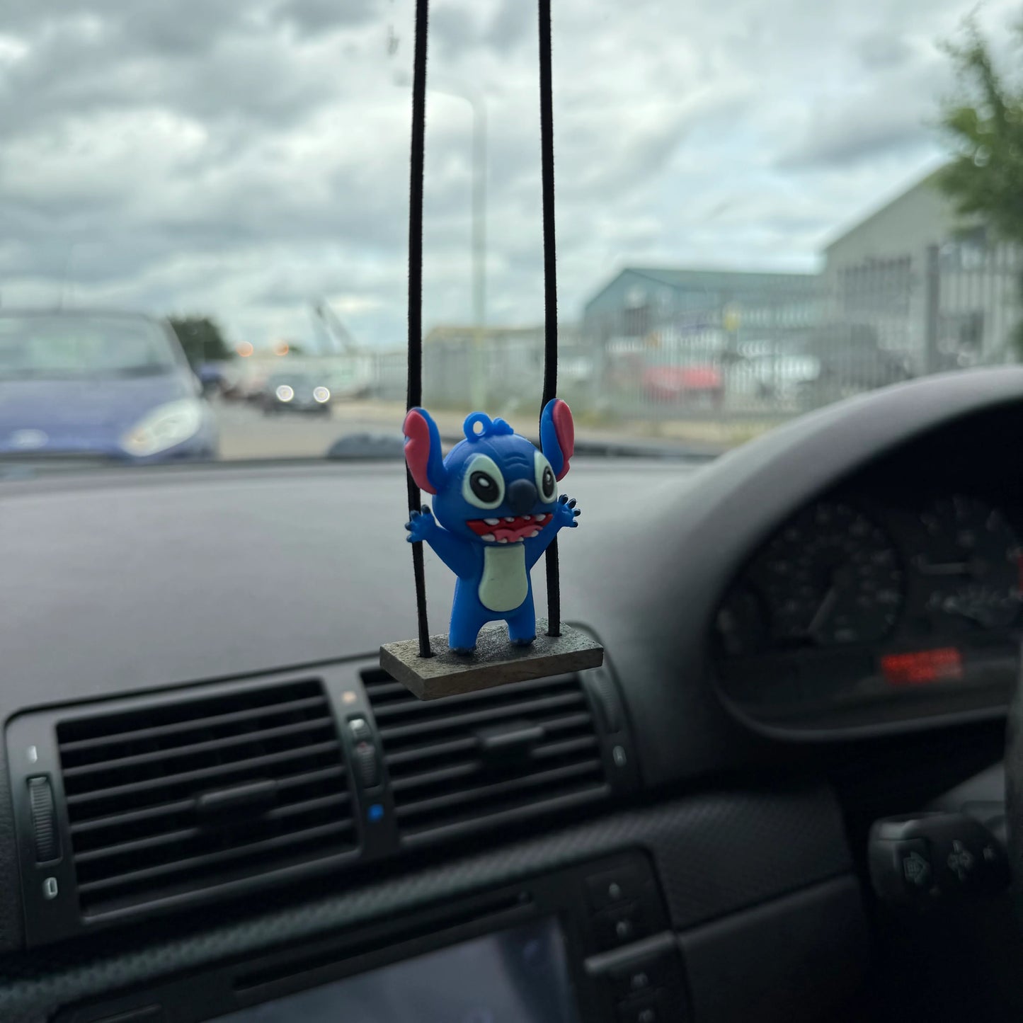 Swinging stitch